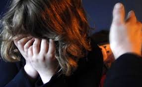 Bakıda tükürpədici hadisə: qıza görə küçəyə atıldı