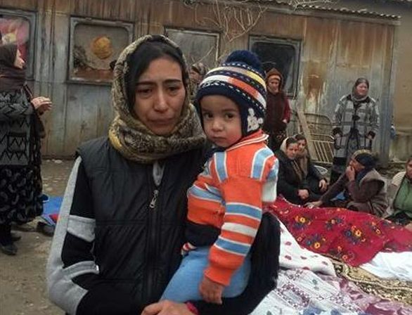 Uşağın anası: Atası oğlumun başını meşədə kəsib