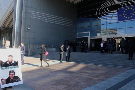 Brüssel polisi azərbaycanlı gənci saxladı: