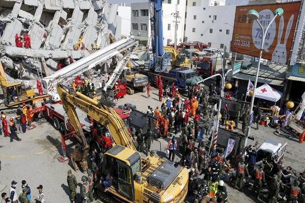 Tayvanda zəlzələdə ölənlərin sayı