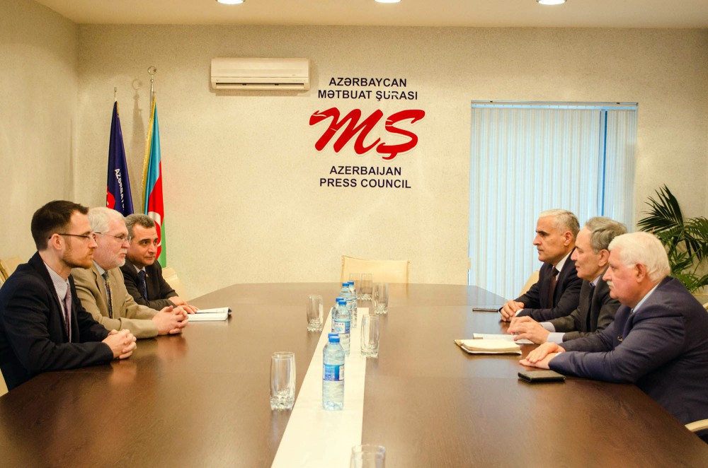 ABŞ Səfirliyindən Mətbuat Şurasına əməkdaşlıq təklifi