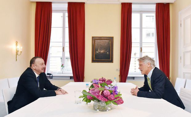 İlham Əliyev Stefan Qötz ilə görüşdü