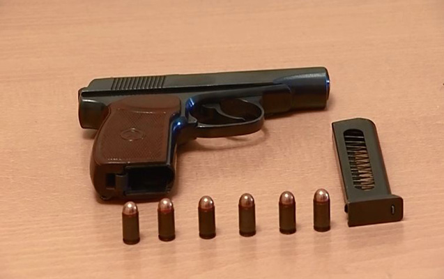 Bakıda silah alveri edən dəstə tutuldu