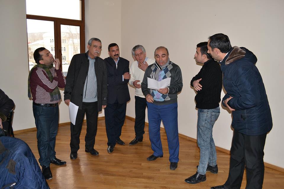 Mingəçevir teatrı iki tamaşa qurur