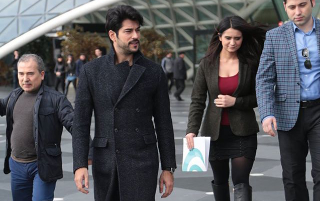 Burak Özçivit Bakıda