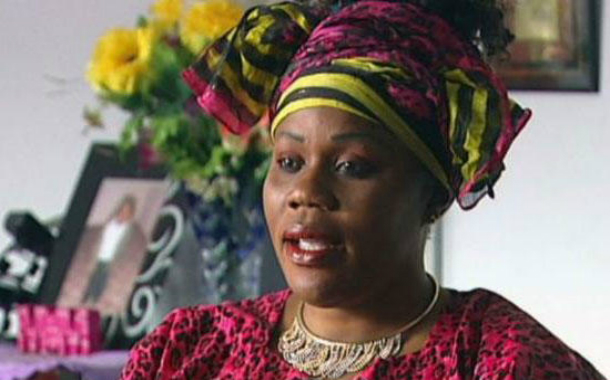 Qadın öz yas mərasiminə qatıldı