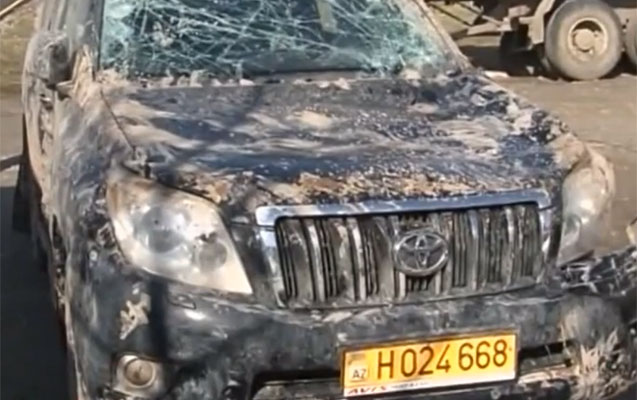 Ərəblər bu maşında kanala düşüb öldü