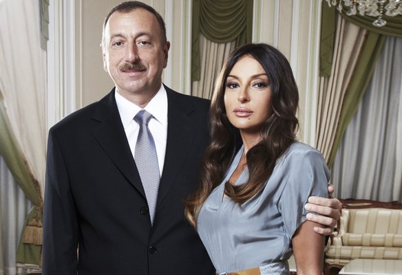 Əməkdar artist, şəhid xanımından Mehriban Əliyevaya özəl təbrik
