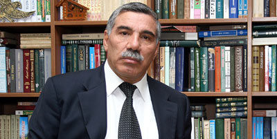 Zəlimxan Yaqubun yerinə kim gətirilir?