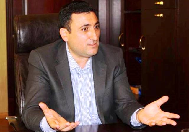 Rektor 50 müəllimi