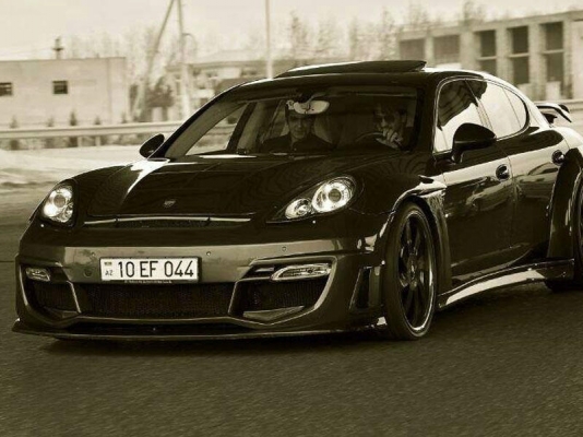 Məmur oğlunun milyonluq maşınları