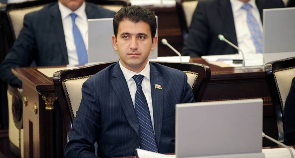 Müsavat məhkəmədə Naqif Həmzəyevə