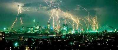 Fırtınanı çəkməyə getmişdilər