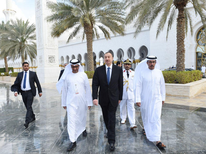 Prezident İlham Əliyev BƏƏ-də rəsmi səfərdədir