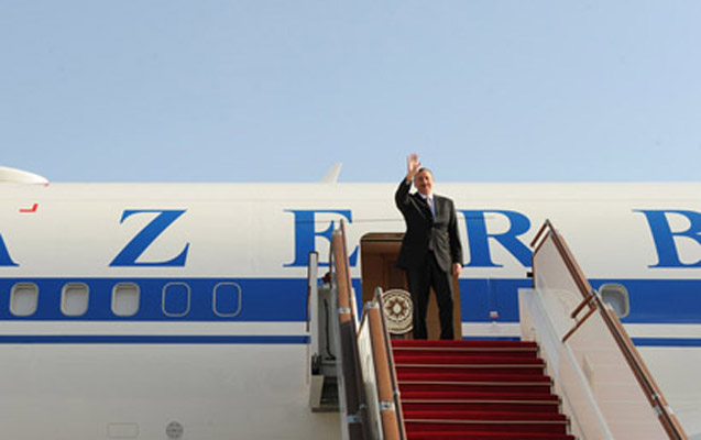 İlham Əliyev Abu Dabiyə getdi