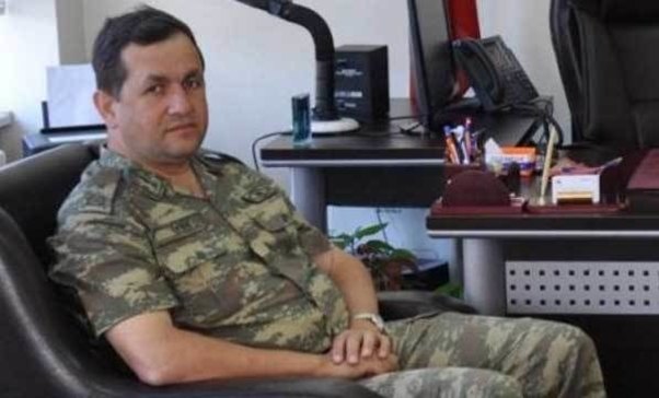 Gizir qiyamçı generalı belə güllələdi