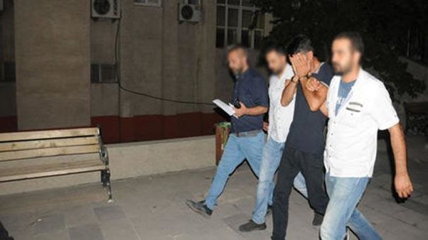 17 yaşlı bacısını işgəncəylə öldürdü