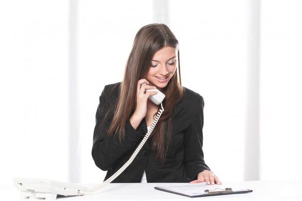 Deputat məmurları hədəfə aldı