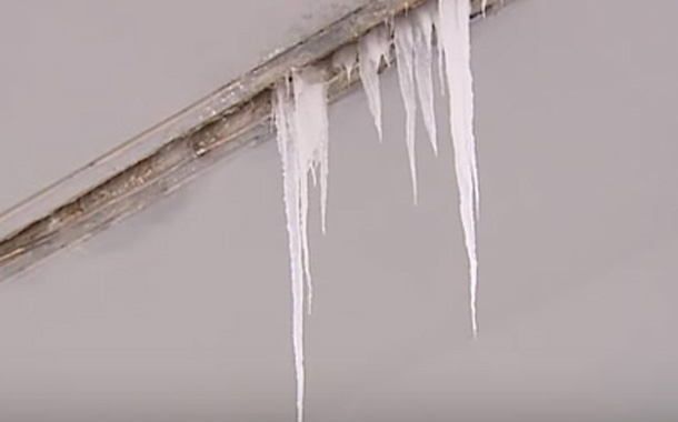 Başımızın üstündəki təhlükə