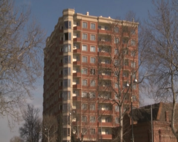 Gəncədə mənzillər ucuzlaşdı