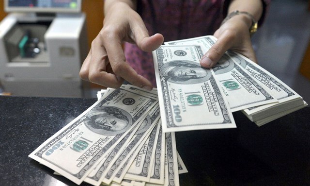 Bir günə 113 milyon dollar satıldı