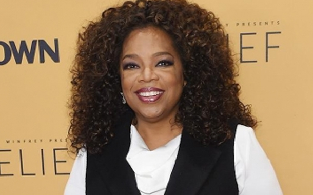 Yazdığı statusa görə 12 milyon qazandı