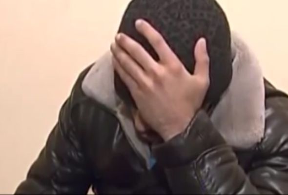 Evində sərxoş məclisi quran qonşusunu öldürənə hökm oxundu