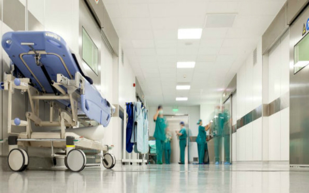 Bir ildə 300 uşaq ürəyindən əməliyyat olunub