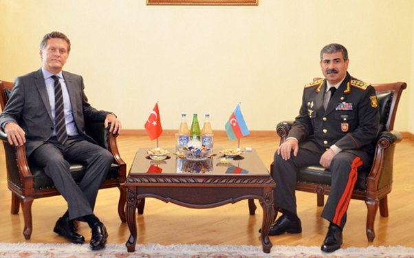 Zakir Həsənov Türkiyə səfiri ilə görüşdü