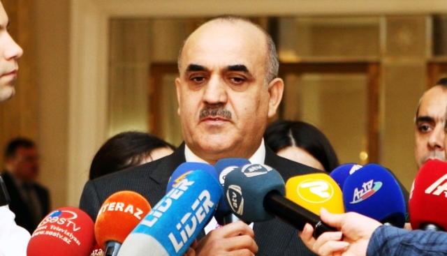 `25 mindən çox iş yeri bağlanıb`