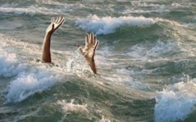 15 yaşlı qız özünü dənizə atdı