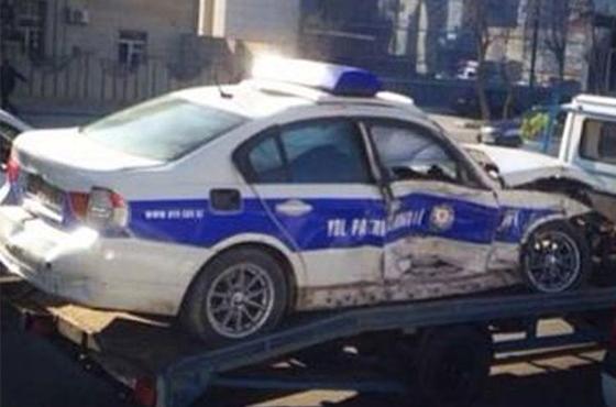 Sərxoş polis YPX maşınını vurdu