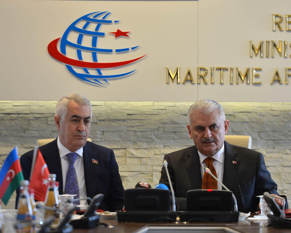 Azərbaycan və Türkiyə Bakı-Tbilisi-Qars layihəsinin icra vəziyyətini müzakirə ediblər