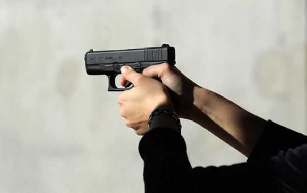 “Onu keçmiş arvadımla bağ evində birgə gördüm”