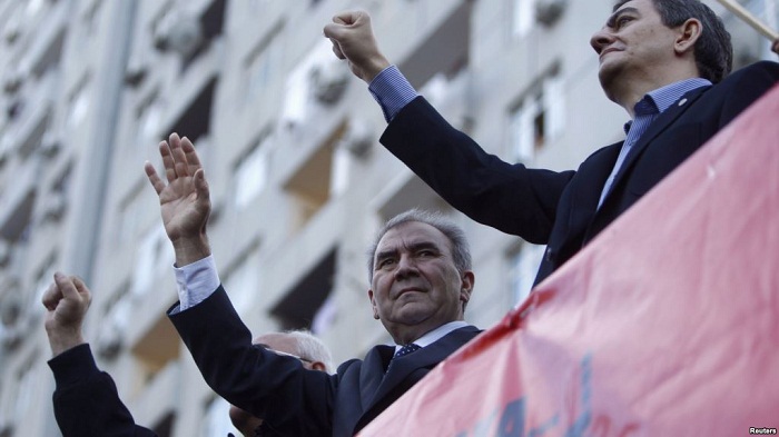 Cəmil Həsənli ilə Əli Kərimlinin arası dəyib?