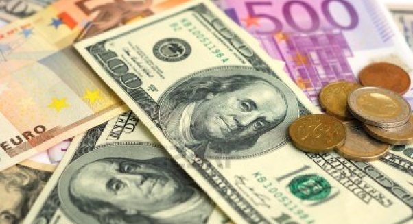 Rusiyada dollar kəskin