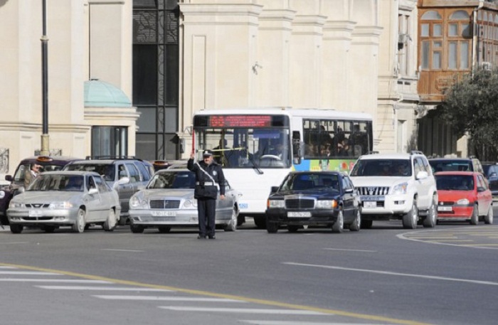 Azərbaycanda bir dəqiqəlik