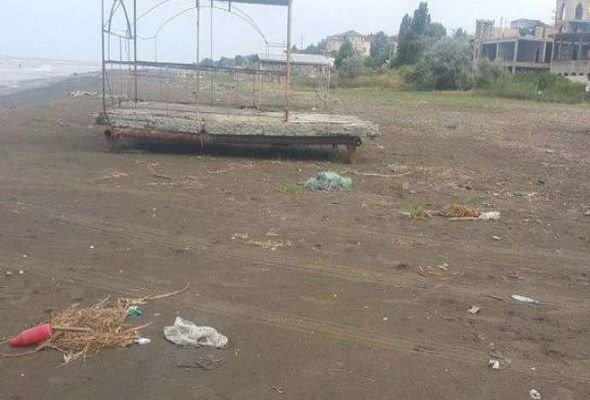 Nabran çimərliklərində acınacaqlı vəziyyət