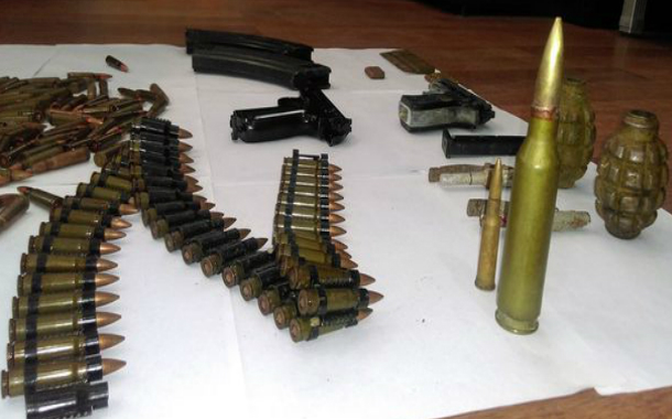 Bakıda zibillikdə xeyli silah-sursat tapıldı