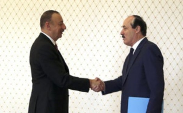 Azərbaycan Prezidenti Ramazan Abdulatipovu “Dostluq” ordeni ilə təltif edib