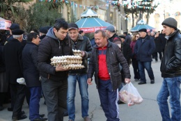 Gəncədə yumurta 10 qəpik, un (50 kq) 21 manat...