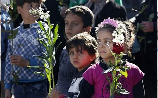 İŞİD 400 nəfəri girov götürdü