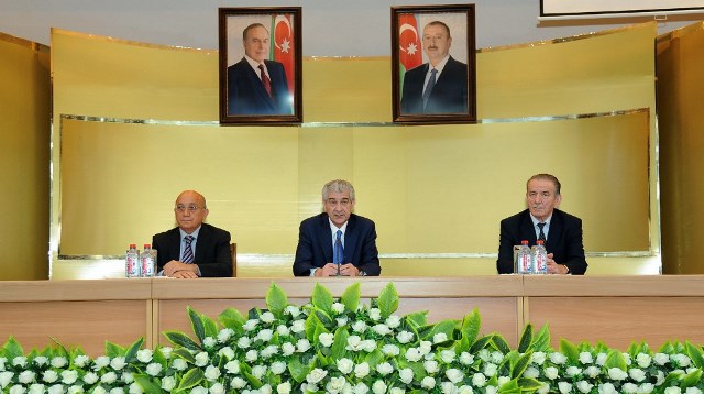 YAP müşavirə keçirdi, rəhbərlərə tapşırıq verildi