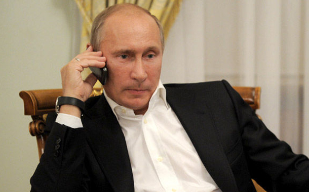 Putin Obamaya zəng etdi