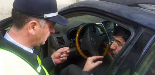 Maşın sürərkən bu sənəldləri özünüzlə götürün