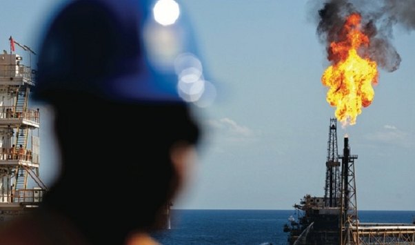 Neftimizin qiyməti 42 dollara düşdü