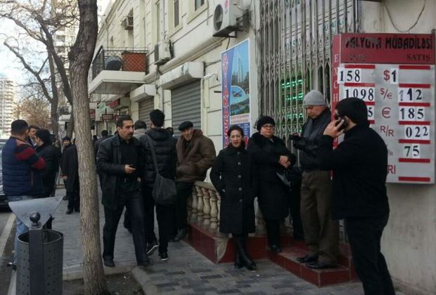 Bank filiallarından kənarda fəaliyyət göstərən “exchange”lər bağlandı