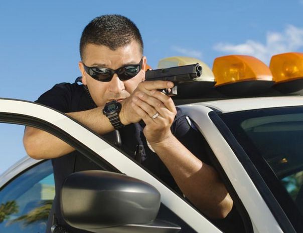 ABŞ-da polis 12 yaşlı qızı güllələdi