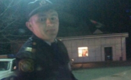 Yol polisi sürücüyə əsəbləşib belə qan tökdü