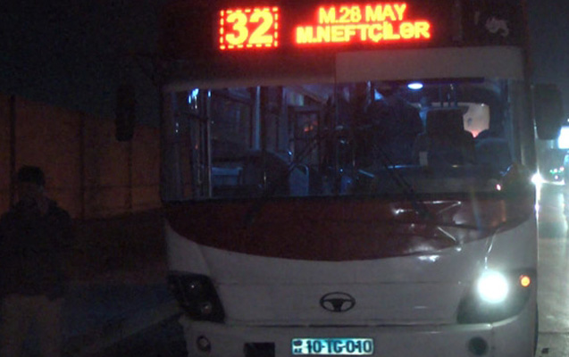 Bakıda avtobus sürücüsü qəza törətdi, qaçdı